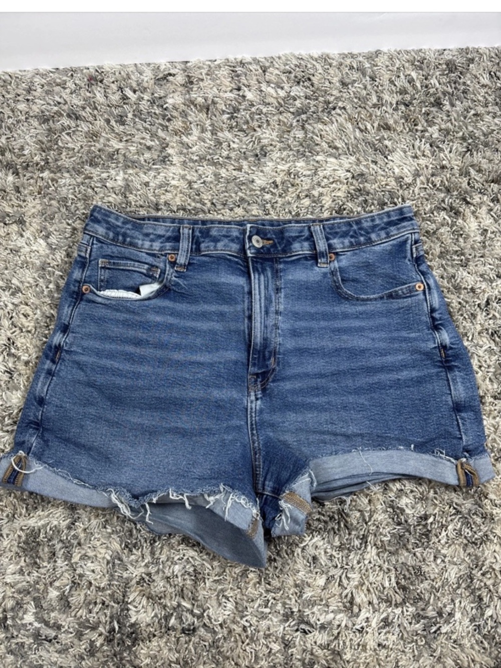 American Eagle High Rise Denim Blue JeanShorts Medium Wash Size 14